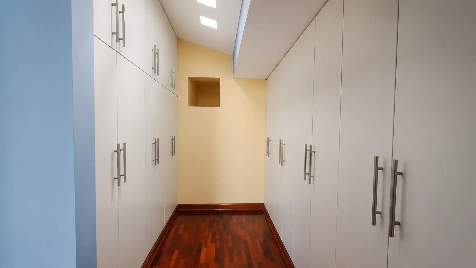 La Molina - Walking Closet