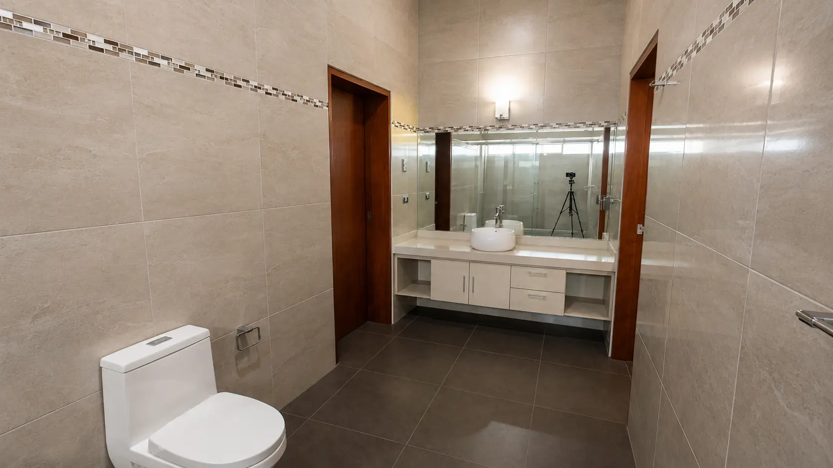 La Molina - Baño Compartido