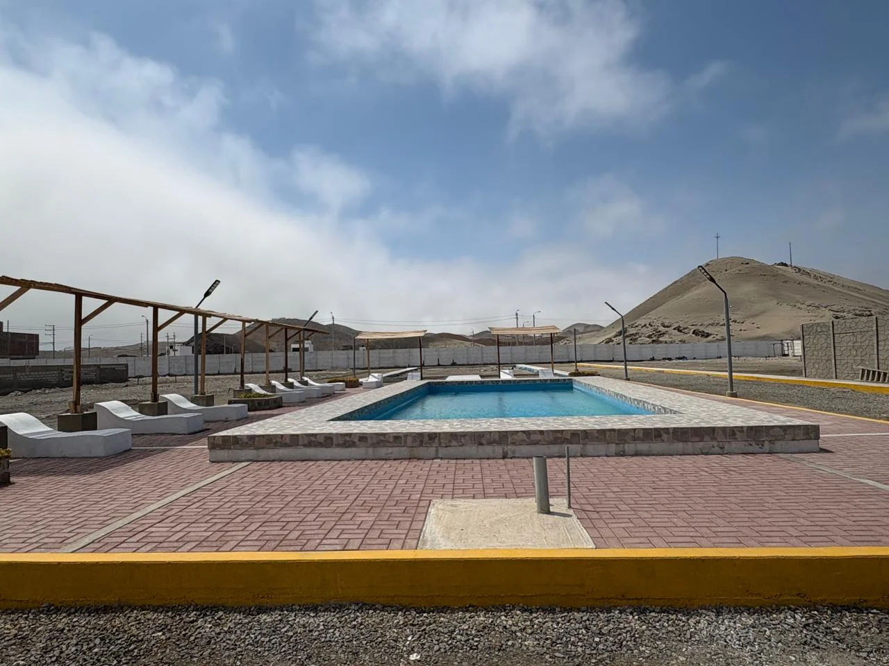 Los Lobos Piscina